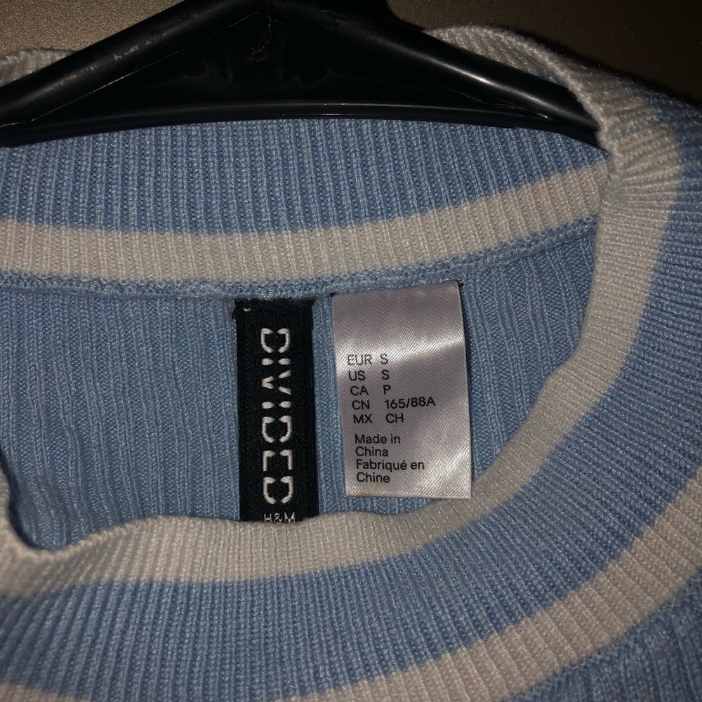 Long sleeve crop top